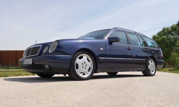 Mercedes E 3.0 D S210 w210